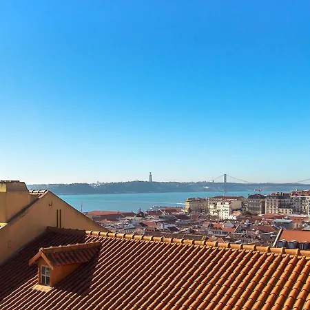Castelo River View By Homing * Lisbon